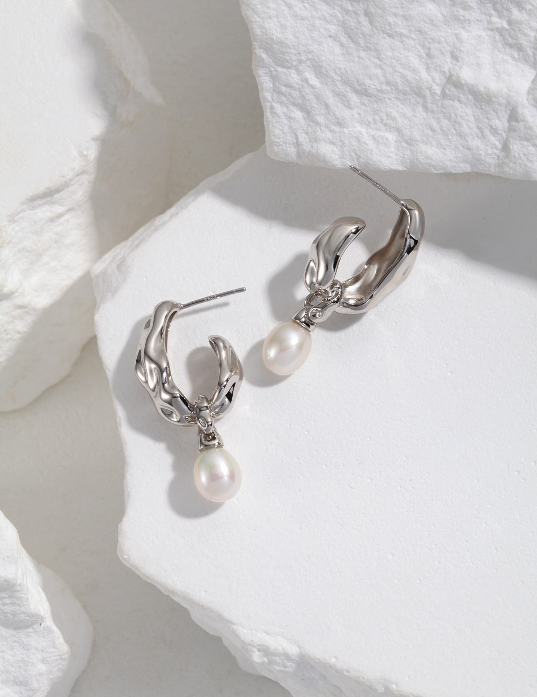 Sterling silver pearl earrings