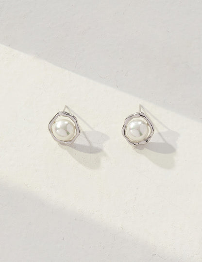 Sterling silver pearl earrings