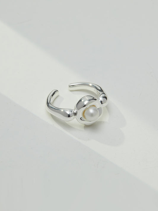 Minimalist Pearl Ring (adjustable)